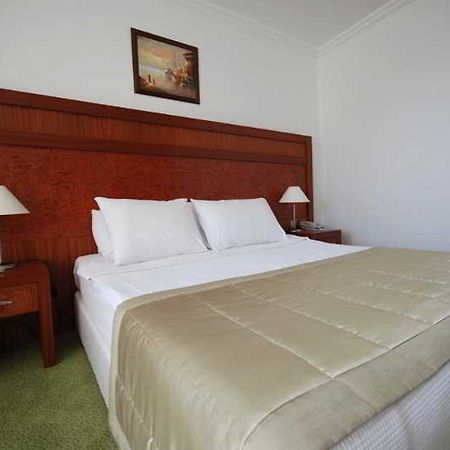 Cesme Palace Resort Экстерьер фото